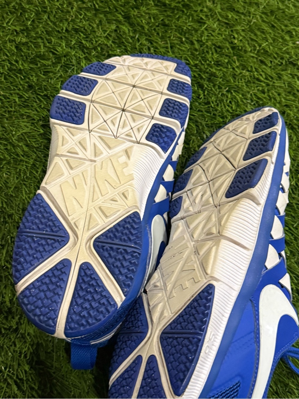 Nike Free Trainer Shoes - Picture 8 of 8